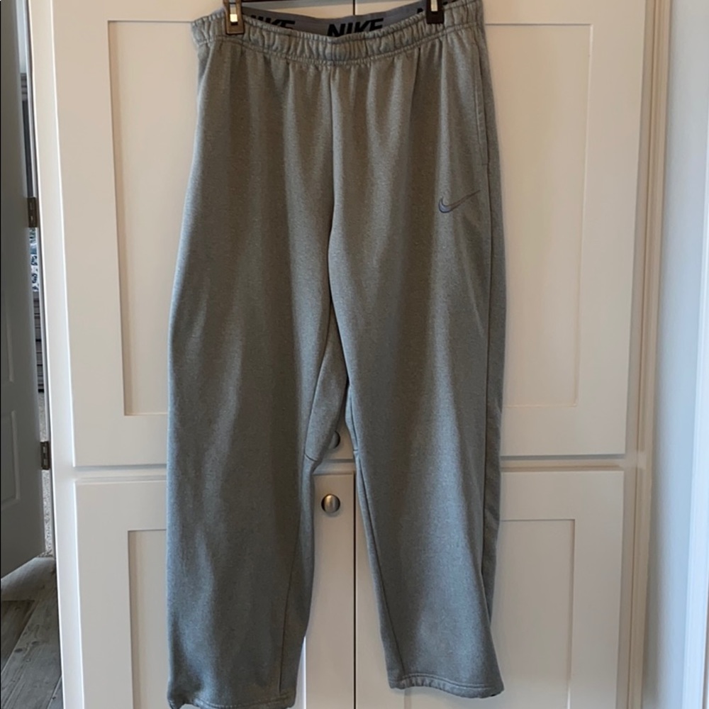 Men’s XL Nike sweatpants